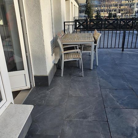Hotel Piramida Lux Mrzeżyno Exterior foto